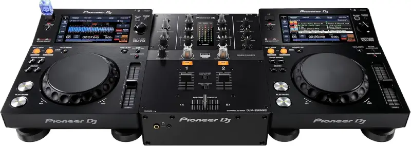 Pioneer DJM-250MK2 2-Channel DJ Mixer with Pioneer DJ XDJ-700